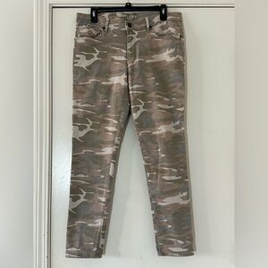 LOFT Camouflage Relaxed Skinny Jeans